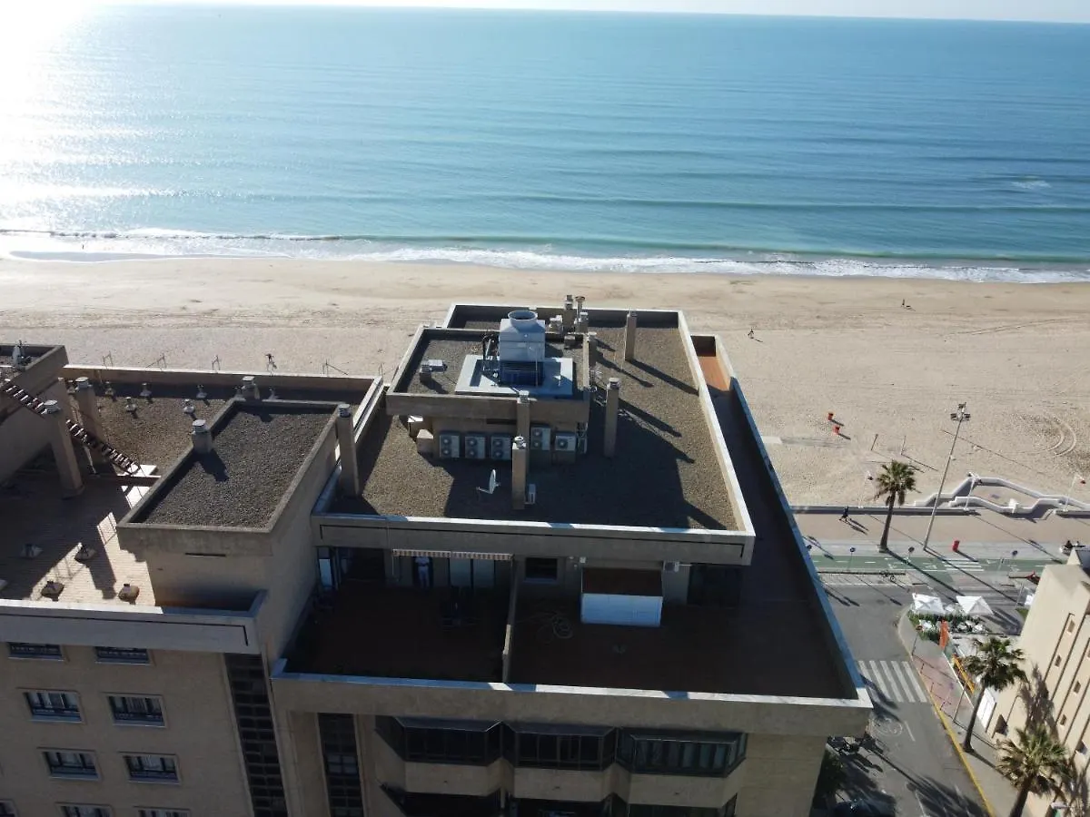 Atico Primera Linea De Playa. Cadiz Apartment