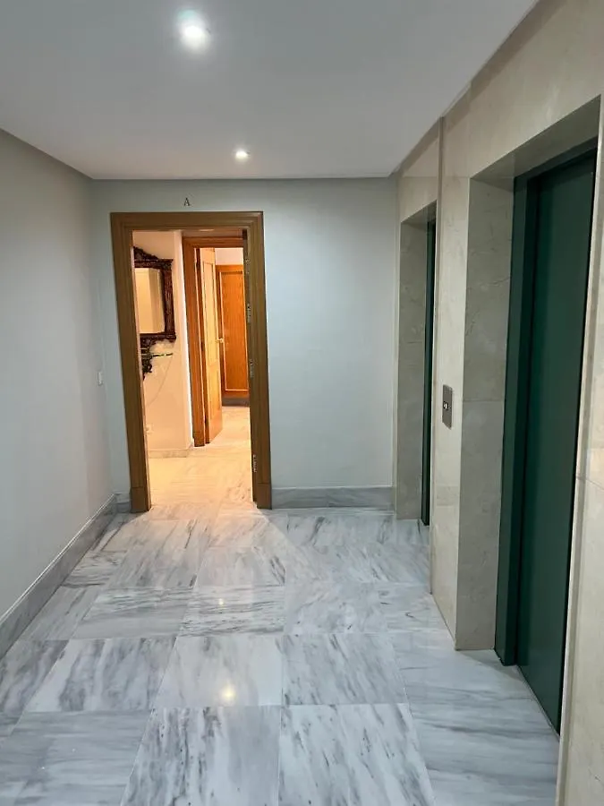 Atico Primera Linea De Playa. Cadiz Apartment