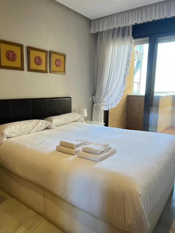 Atico Primera Linea De Playa. Cádiz Apartamento
